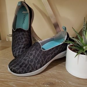 Vionic Orthaheel NWT Size 9